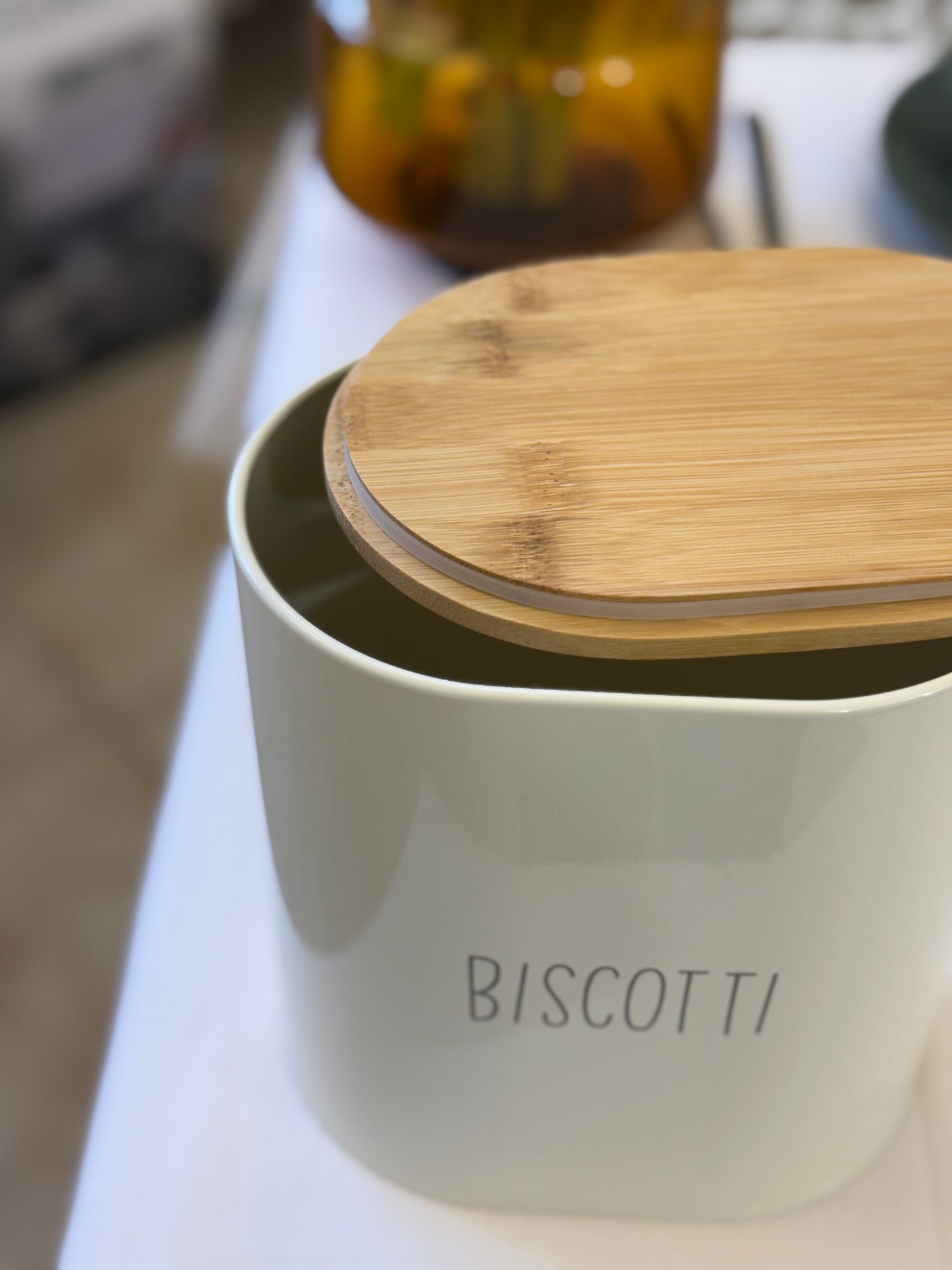 Barattolo Biscotti in Latta con Coperchio in Bamboo