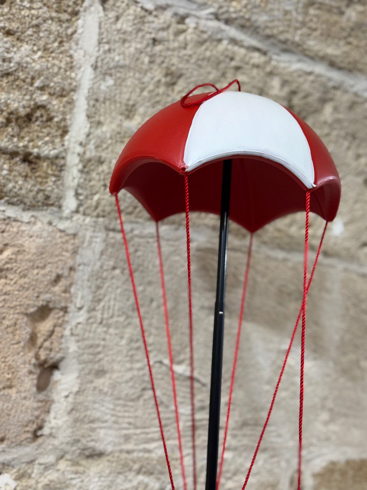 Mongolfiera con Babbo Natale in Polietilene, Ferro e Poliestere