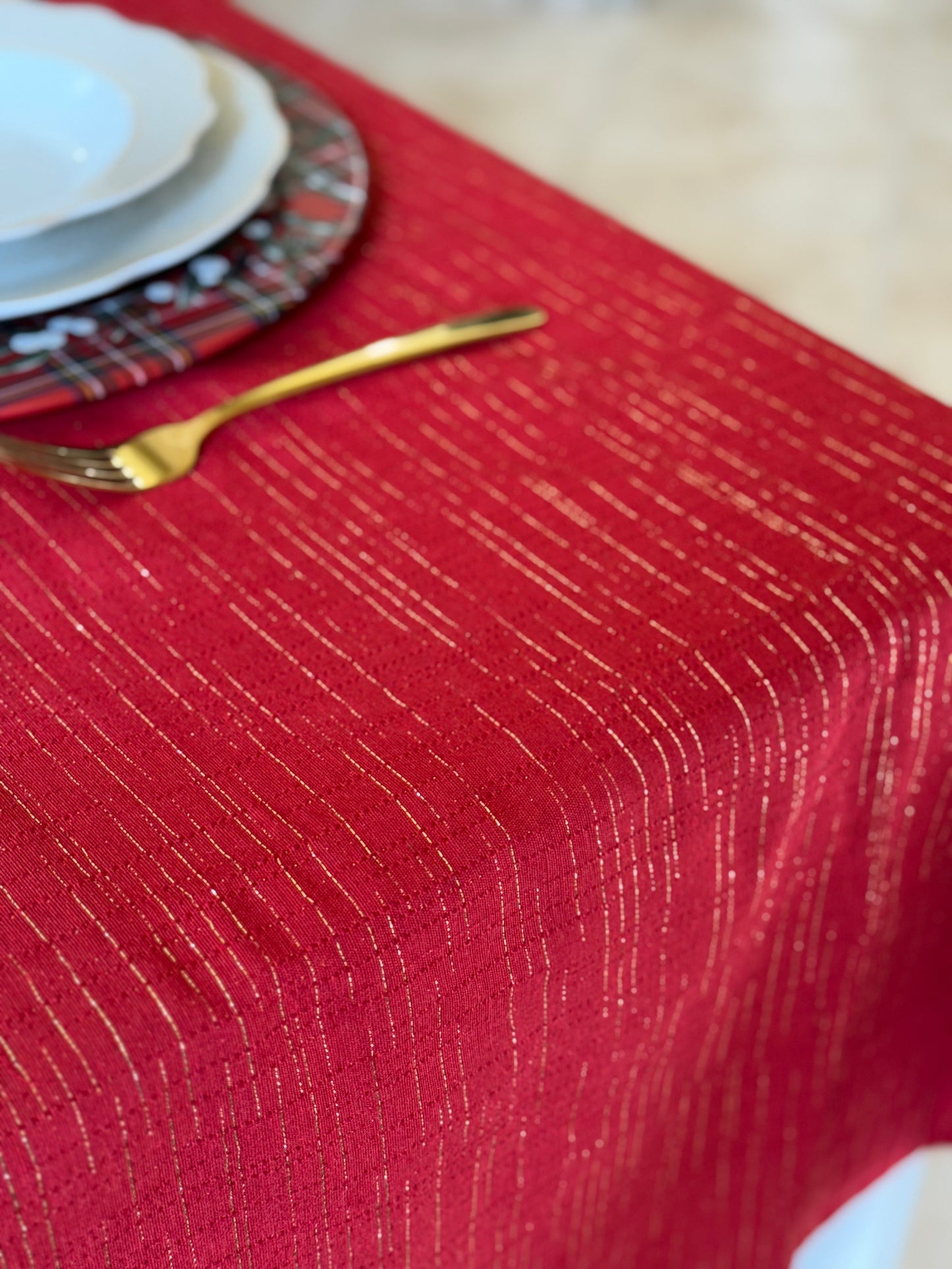 Tovaglia Jacquard Lurex Rossa Zambaiti - Elegante e Made in Italy