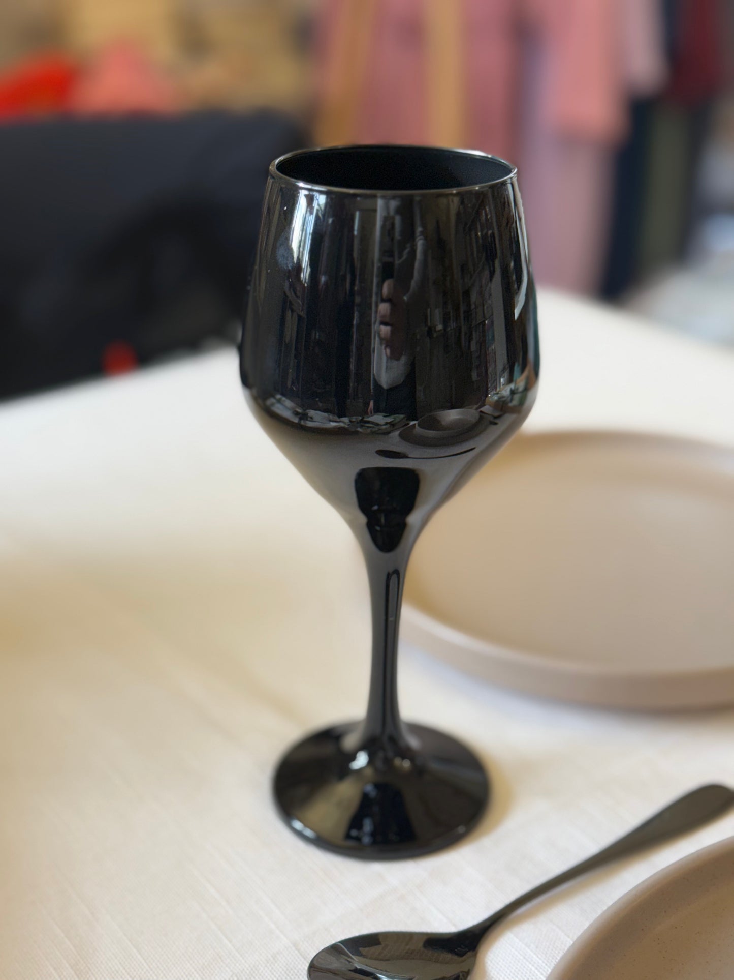 Set 6 Calici Neri in Vetro 320 cc | Tognana Black | Eleganti e Moderni