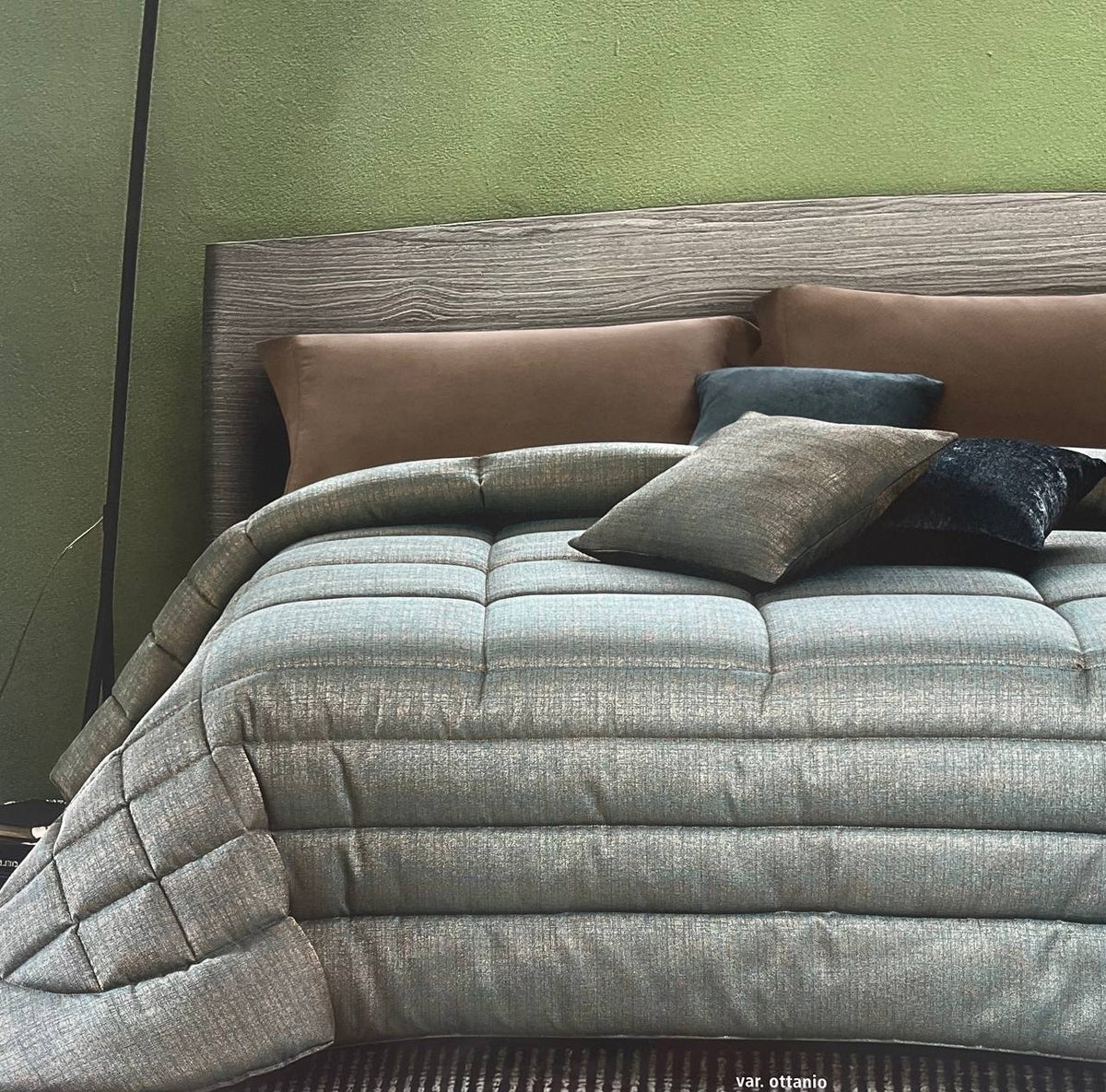 Trapunta Matrimoniale Beige GF Ferrari Donna in Tessuto Jacquard - Elegante e Anallergica