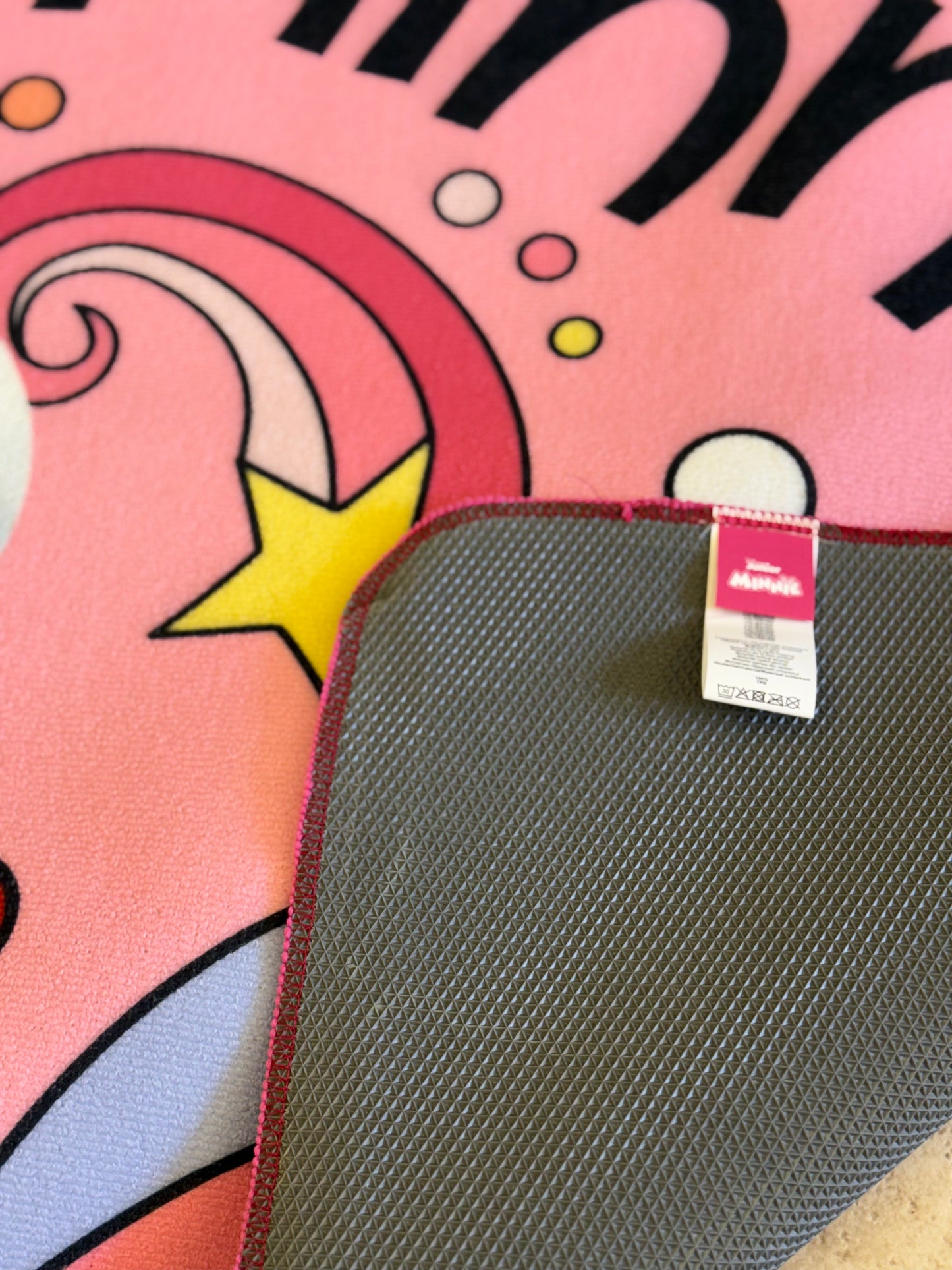 🎀 Tappeto Minnie per Cameretta Bambina - CharmeCasa