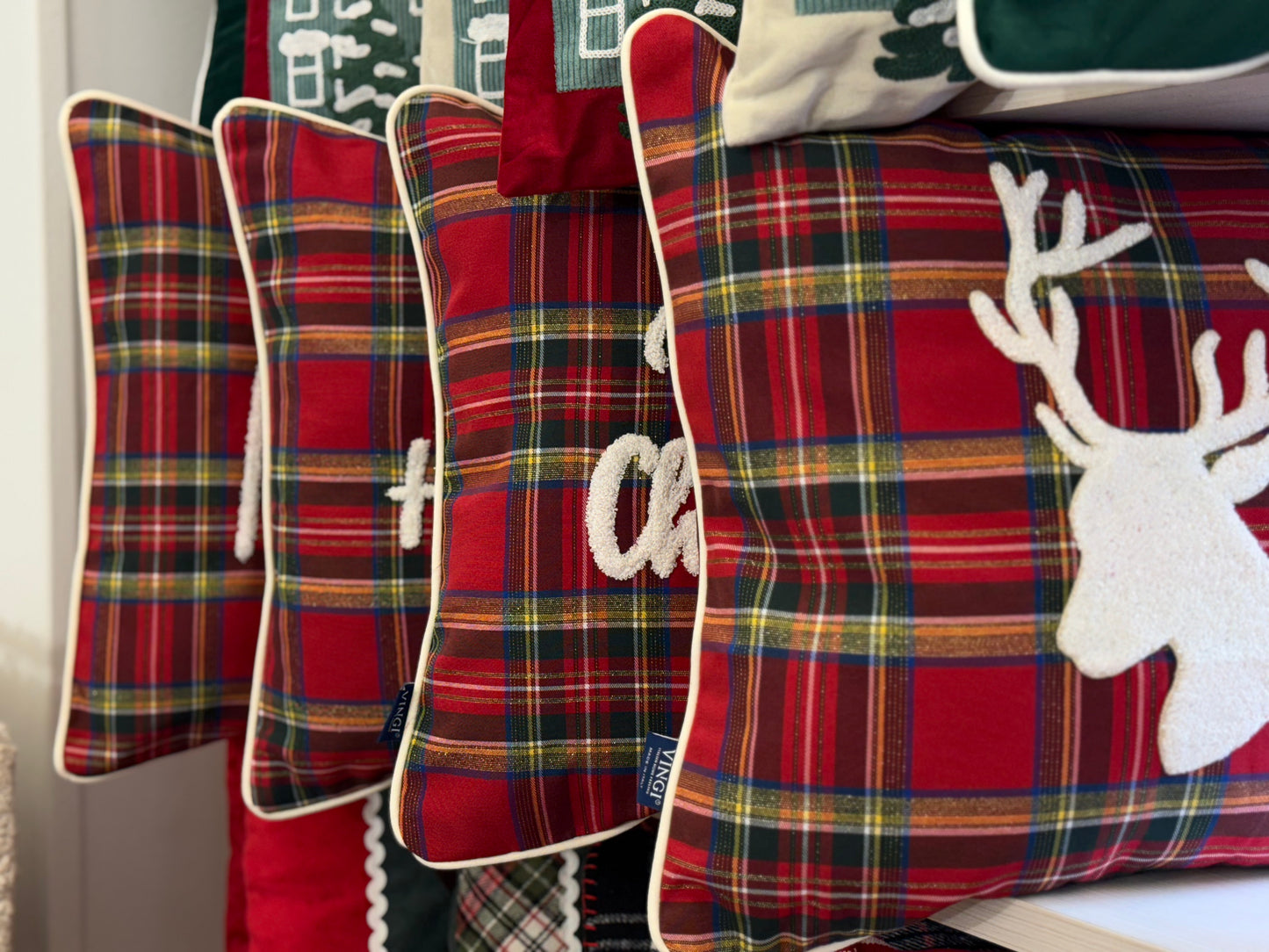 Cuscino Natalizio Scozzese Vingi 45x45 con Imbottitura - Made in Italy