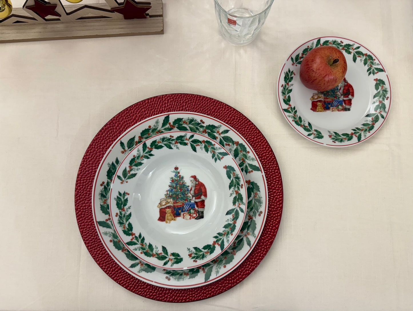 Servizio Piatti Natalizio 18 Pezzi in Porcellana - Sophie Maison Dear Santa