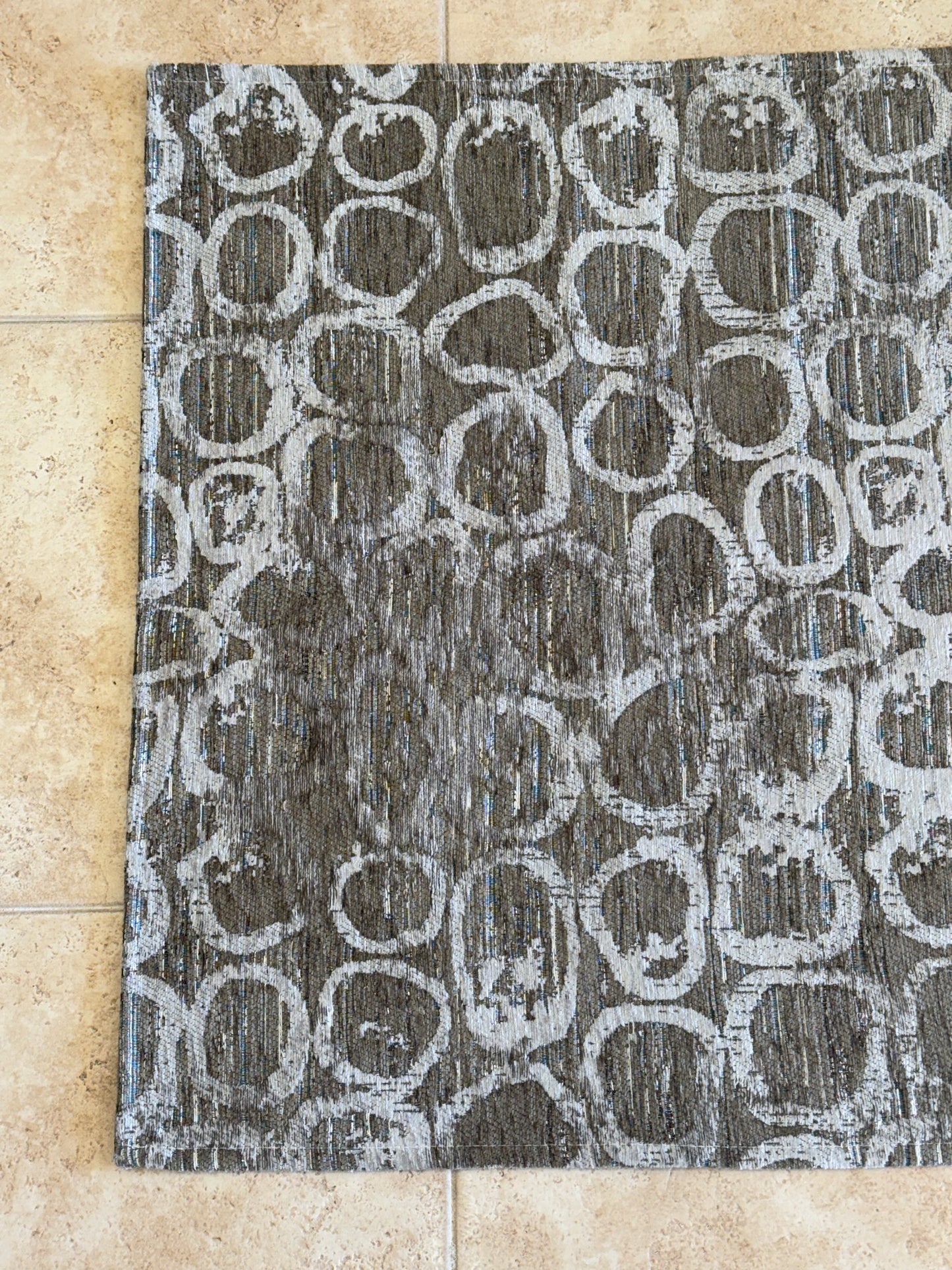 Tappeto Arredo in Ciniglia Anelli 80x150 - Base Antiscivolo - Made in Italy