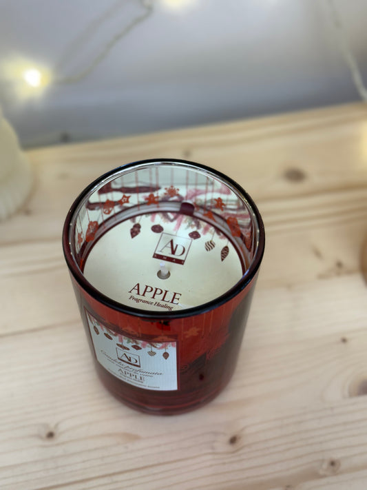 Candela Profumata Apple in Vetro Rosso - 330g Durata 45h