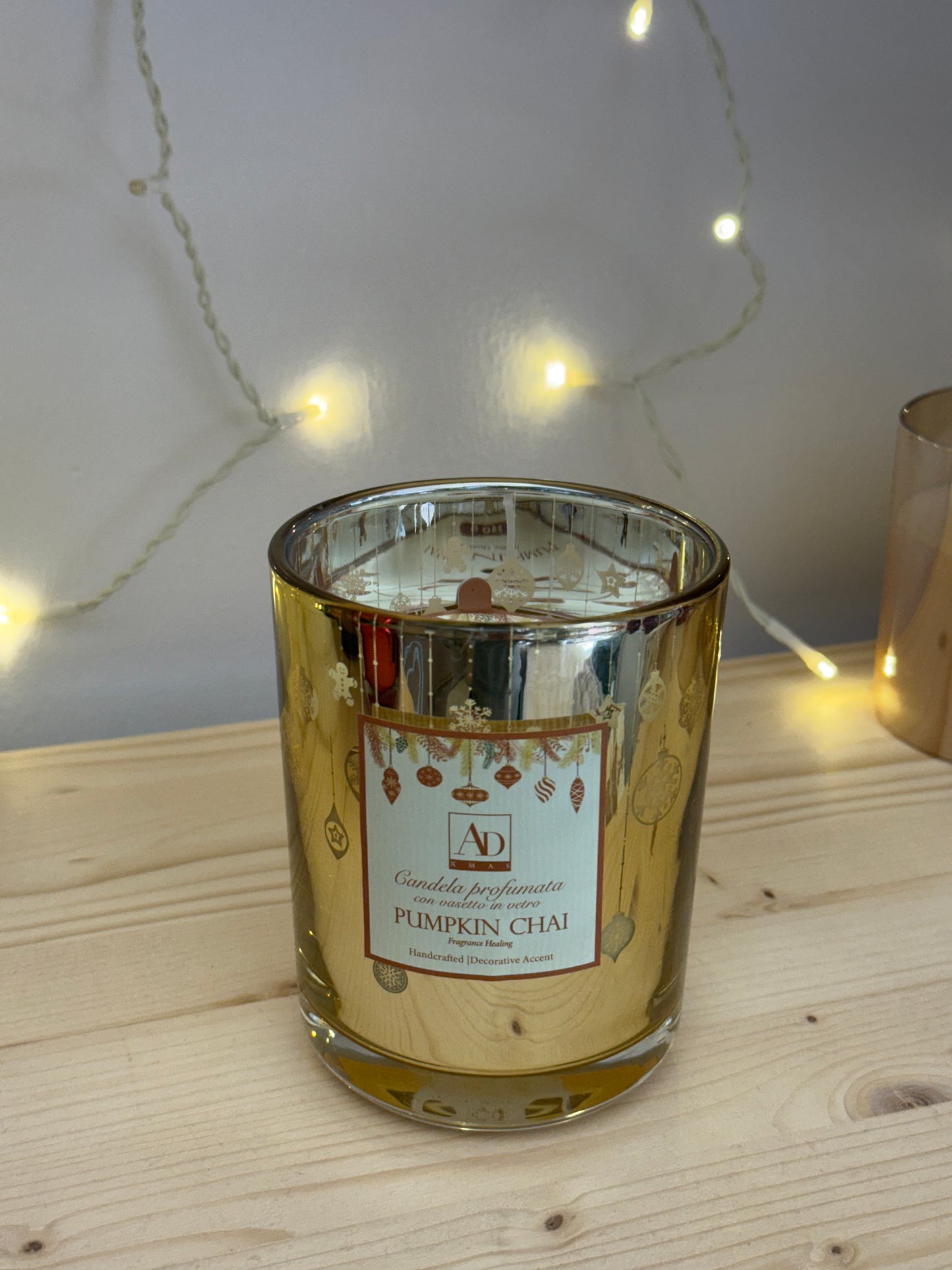 Candela Profumata Pumpkin Chal in Vetro Dorato - 330g - Durata 45h