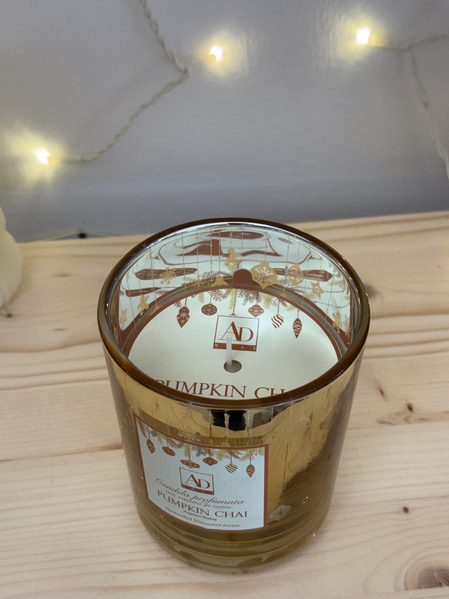 Candela Profumata Pumpkin Chal in Vetro Dorato - 330g - Durata 45h