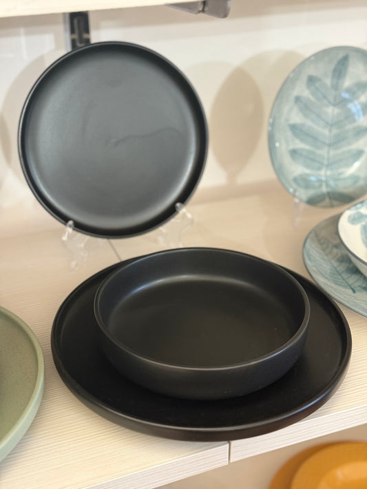 Servizio Piatti 18pz Skandik Black