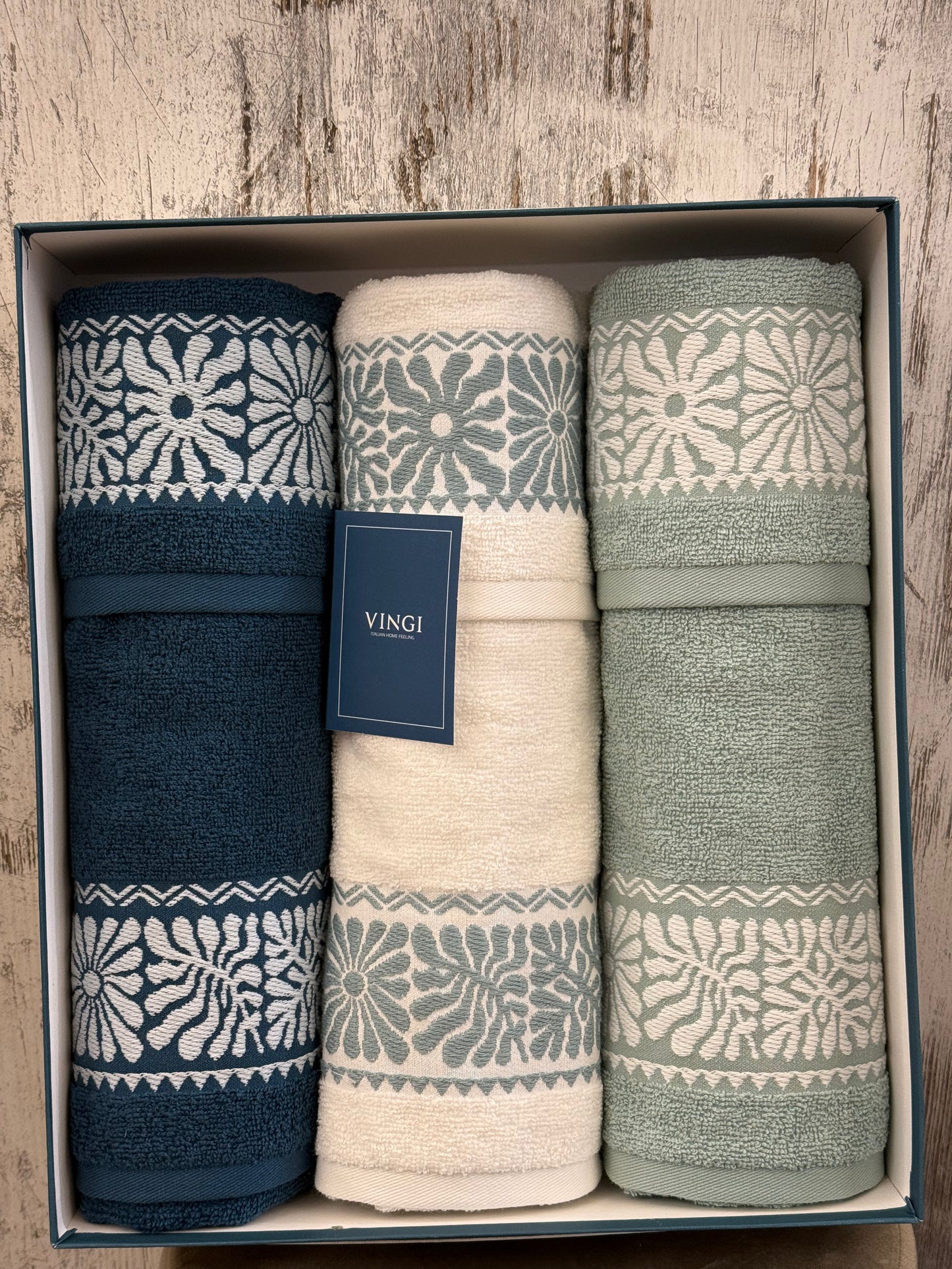 Set Asciugamani 3+3 in Spugna 100% Cotone Vingi Giulia