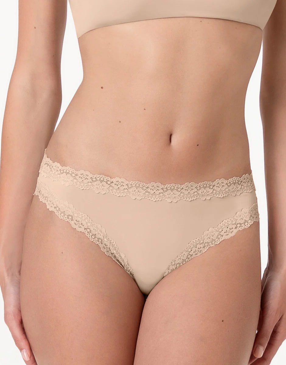 Brasiliano Donna Lovable Lacy Micro in Microfibra e Pizzo – 3x2