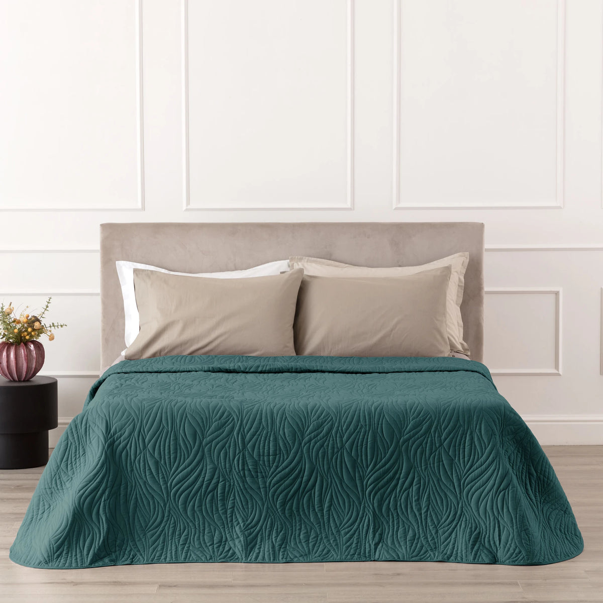 Trapuntino Matrimoniale Ricamato Keya Linea Oro 260x260 cm